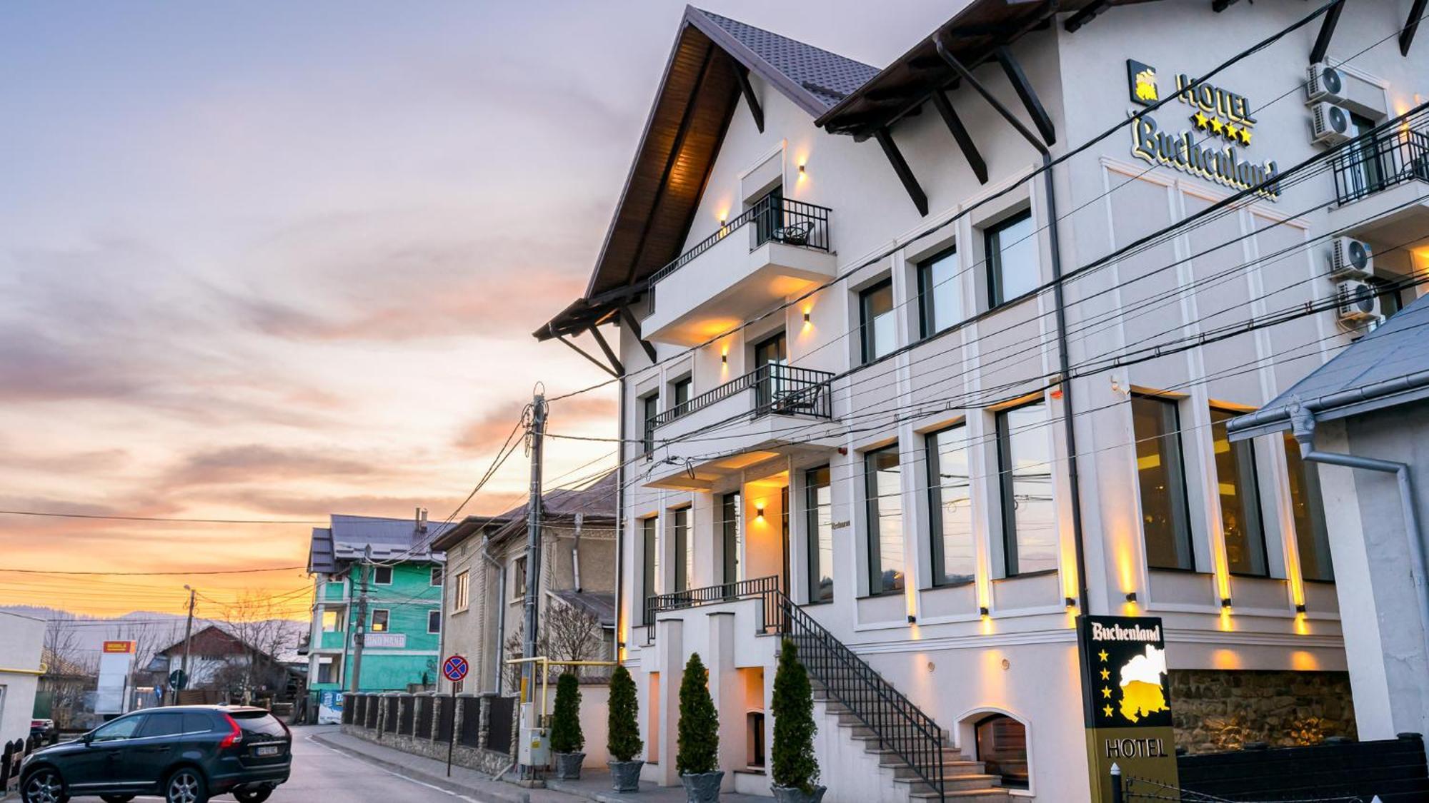 Hotel Buchenland Gura Humorului Exteriör bild
