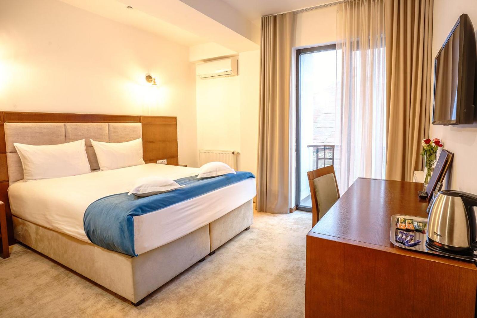 Hotel Buchenland Gura Humorului Exteriör bild